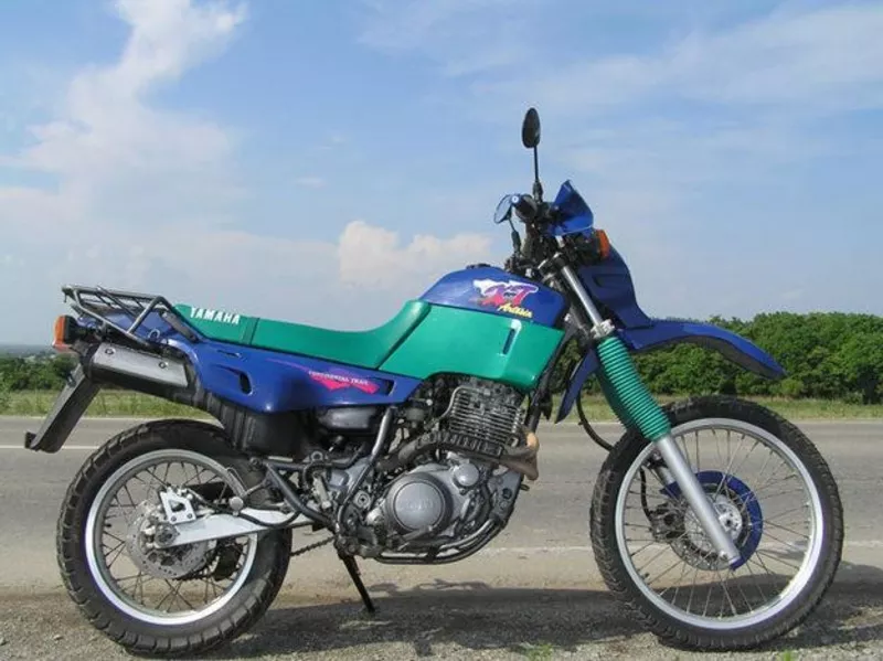 Yamaha XT400E Artesia 